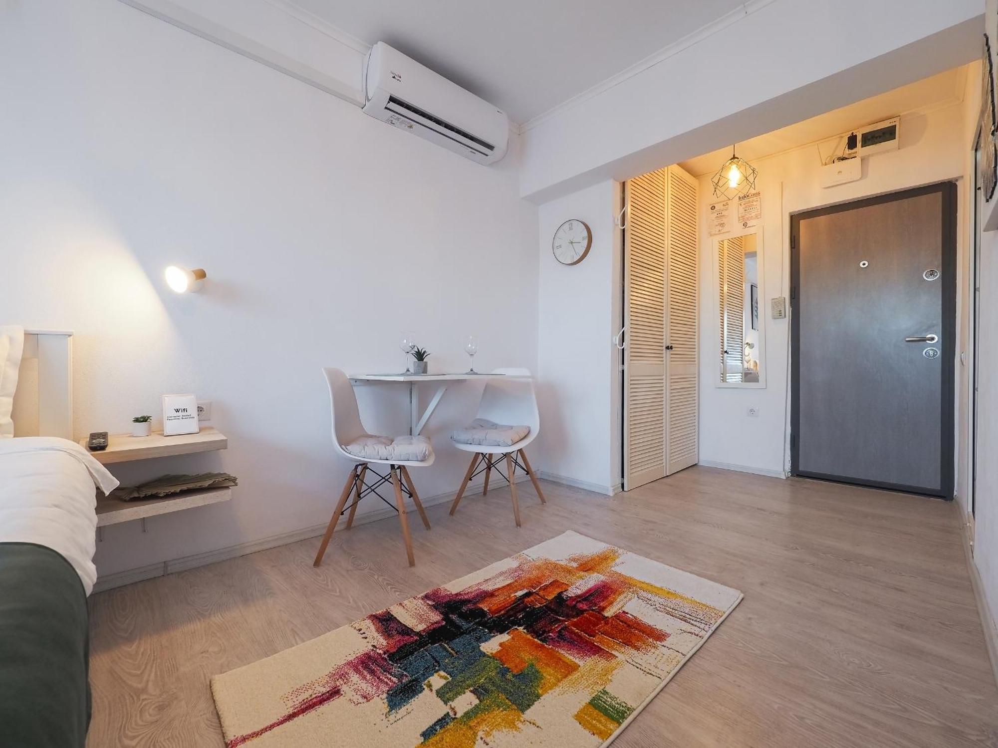 Holiday Studio Sibiu - Central, Cozy & Self Check-In Exterior photo