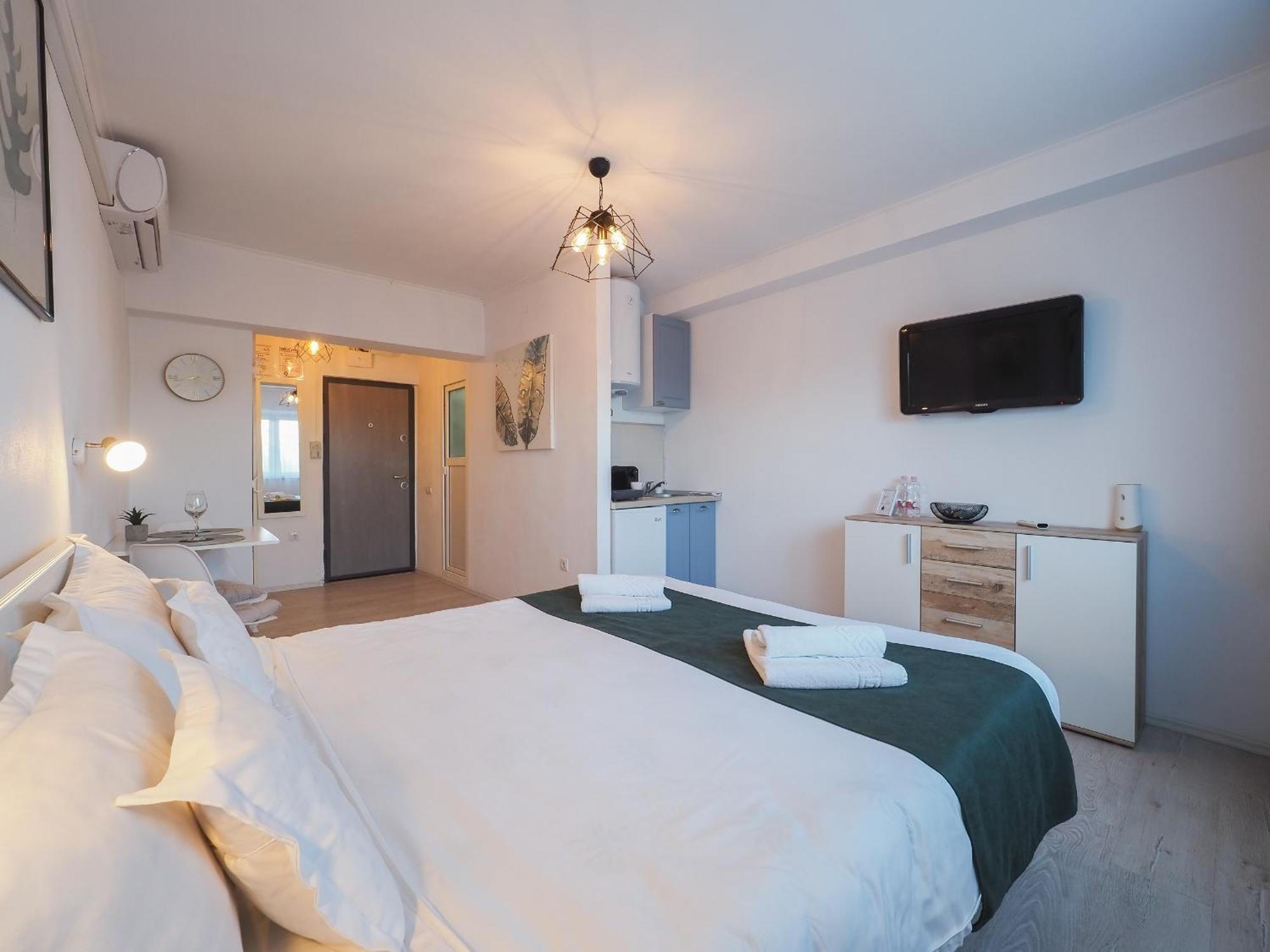 Holiday Studio Sibiu - Central, Cozy & Self Check-In Exterior photo